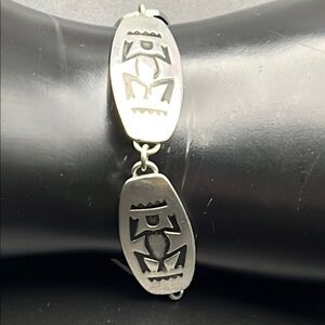 Jörgen Jensen Pewter frog bracelet 7.5 inches 
Denmark 170A